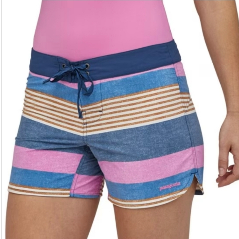 Patagonia Striped Wavefarer 5" Boardshorts Women's Size 10 Shorts pink blue